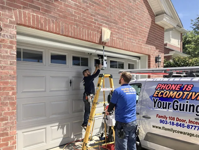 Kendale Lakes Garage Door Repair local technician providing expert garage door repair in Kendale Lakes neighborhood